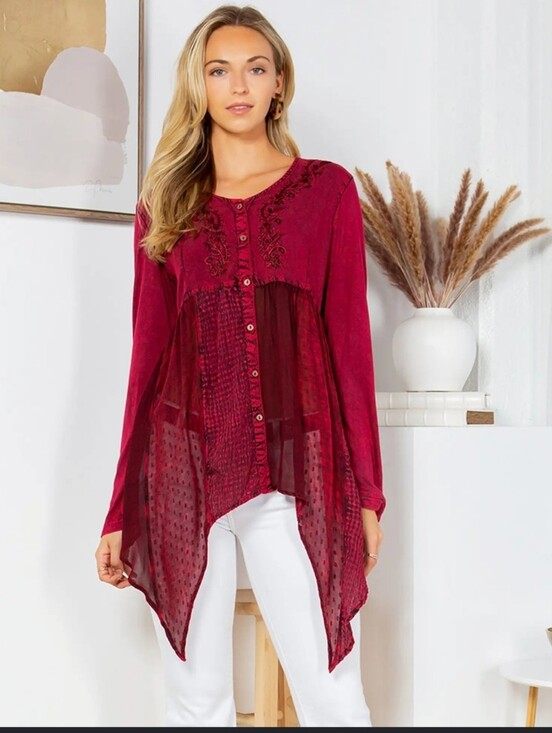 Young Threads Tops - Young Threads Boho Embroidered Button-Front Tunic Blouse - Size M